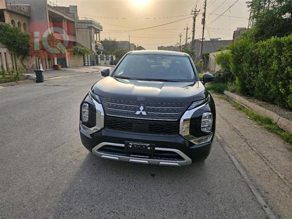 ميتسوبيشي   للبيع في العراق